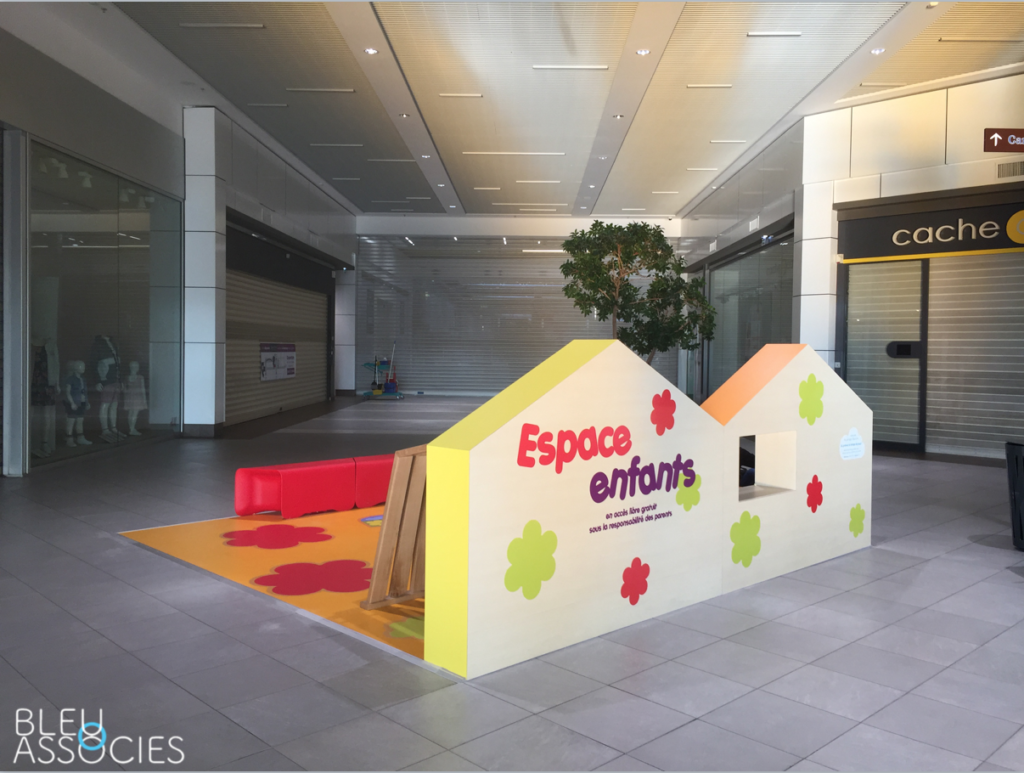 Carrefour-Property-espace-enfants-bleu-et-associes-kids-experiences-espaces-enfants