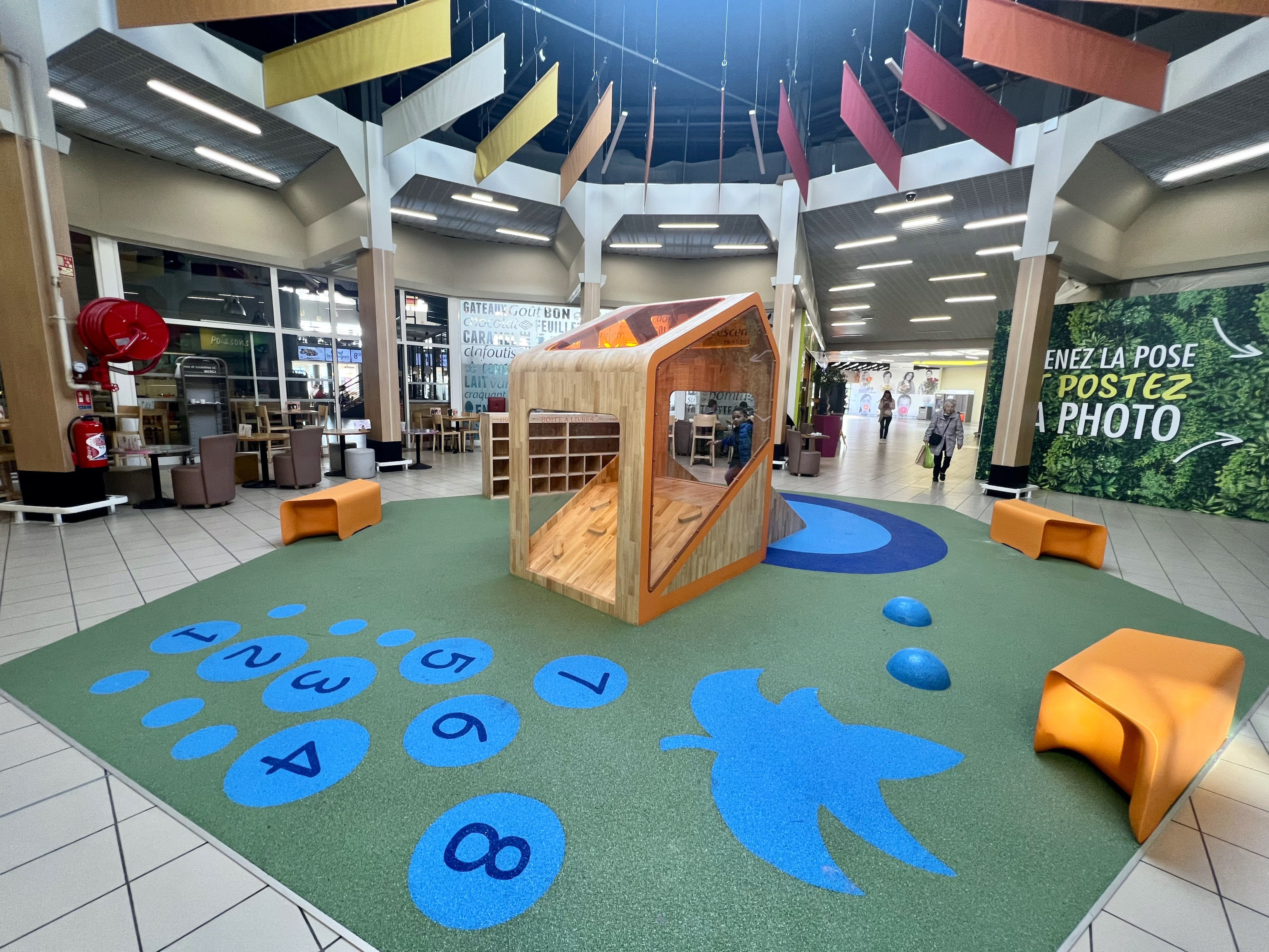 Espace enfants Centre Commercial Carrefour Libourne Carrefour